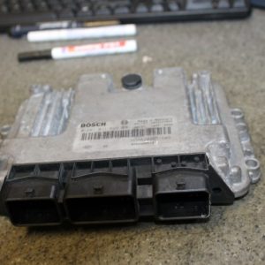 Řídící jednotka EDC15C13 NISSAN HOM8200051608 BOSCH 0281011529