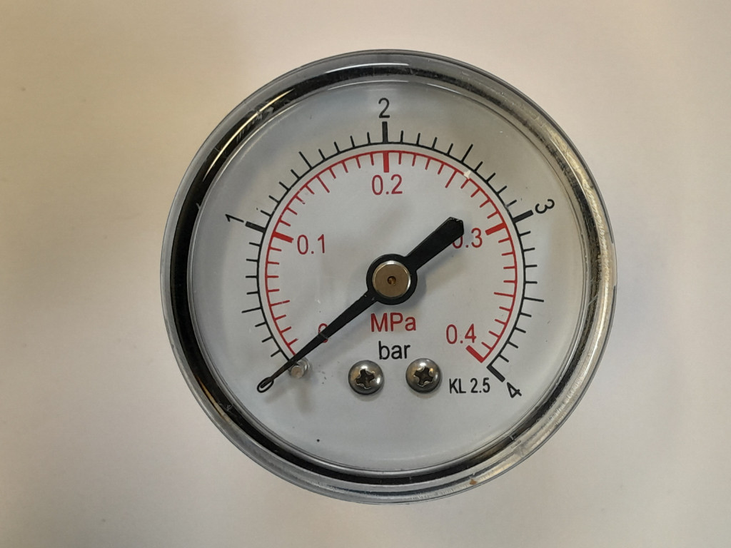 Manometr 1/8" 0-4 bary MZ 50mm, plast zadní 735278