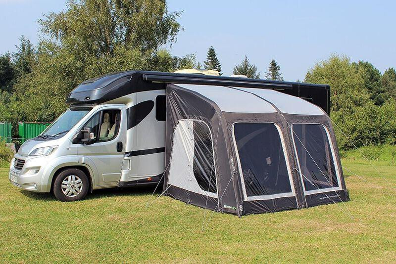 Outdoor Revolution Sportlite Air 320 – vzduchová markýza pro obytné vozy 308312